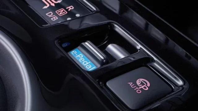 Bašta elektromobilů zakázala systém, který elektromobilisté milují. Mohli by být neohrabaní