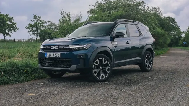 Vyzkoušeli jsme unikátní Bigster kombinující hybrid, LPG a 4x4. Bez tankování ujede i 1500 kilometrů