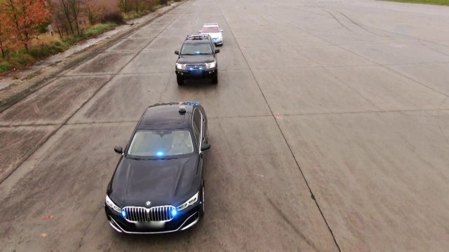 Reportáž o ochranné službě vojenské policie a jejich výcviku na motorkách (repríza)