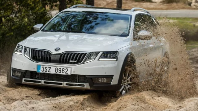 Ojetá Škoda Octavia Combi Scout III. (2014-2019) je v bazarech téměř podpultovým zbožím