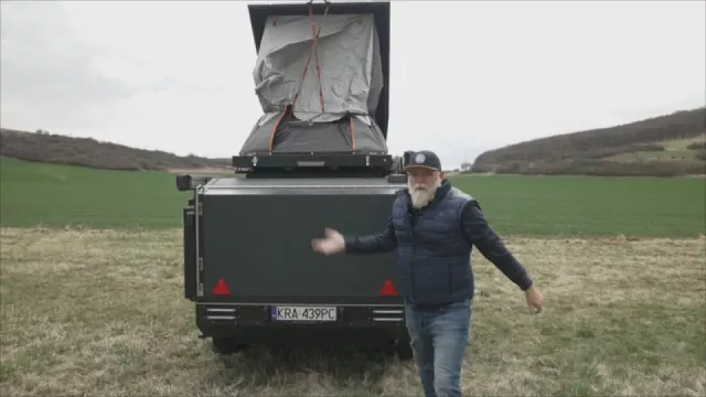 Pepa je nadšený z karavanu, který má jednu zásadní výhodu oproti ostatním. Nikdy nespíte nakřivo