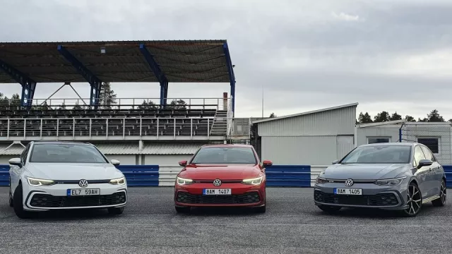 Vytáhli jsme sportovní deriváty Volkswagenu Golf na závodní okruh. Ne každému chutnal