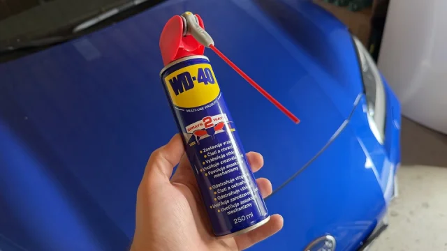 Všem pomáhá od problémů, ale jen málokdo ví, co to vlastně je. Slavný sprej kutilů vznikl pro rakety