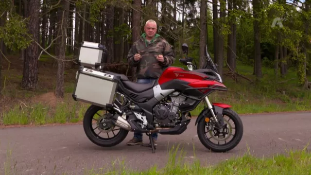 Recenze motocyklu Voge 500DS