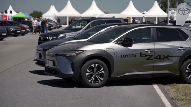 Téma: Novinky Toyota a Lexus