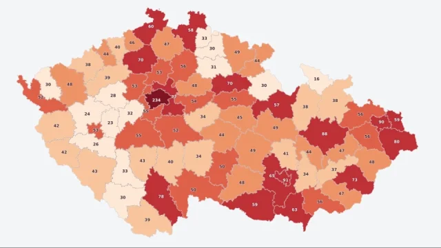 Mapa okresů ukáže, kde v Česku řidiči natankují na každém rohu a kde je čerpacích stanic nedostatek