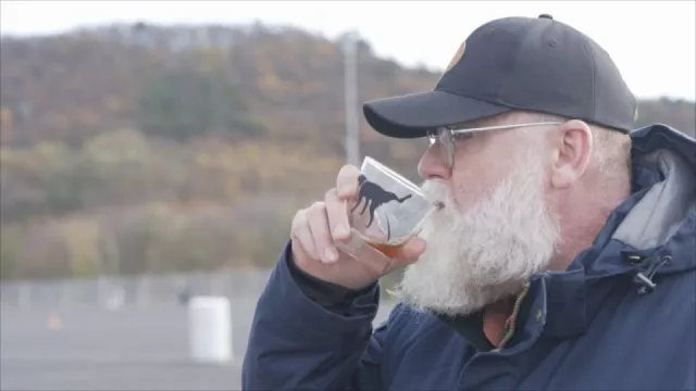 Pepa se opil pod obraz, sedl za volant a nadýchal přes tři promile. Vše ale v zájmu vědy