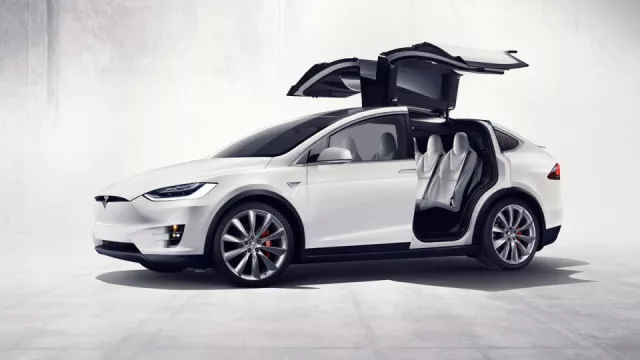 9 zajímavostí o přelomovém elektro SUV Tesla X