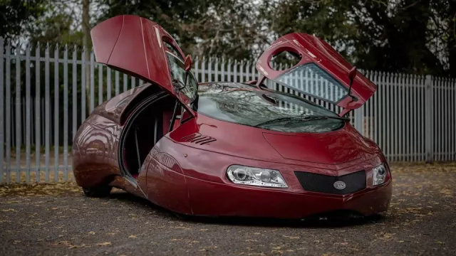 Na prodej je auto jako ze sci-fi filmu, které opravdu jezdí. Stojí méně než obyčejná Škoda Fabia