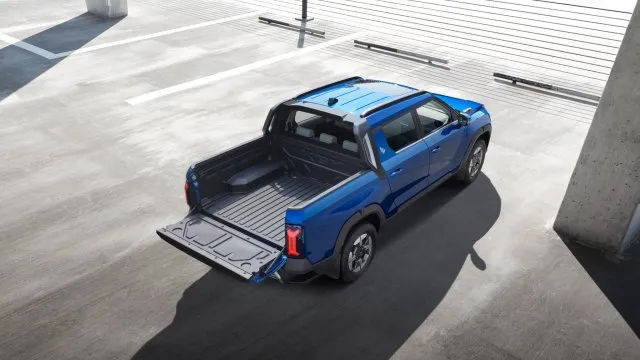 Elektrický pick-up za cenu běžného SUV. KGM přiváží do Česka nové Musso EV