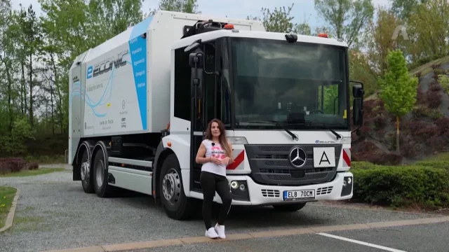 Recenze Mercedesu-Benz eEconic