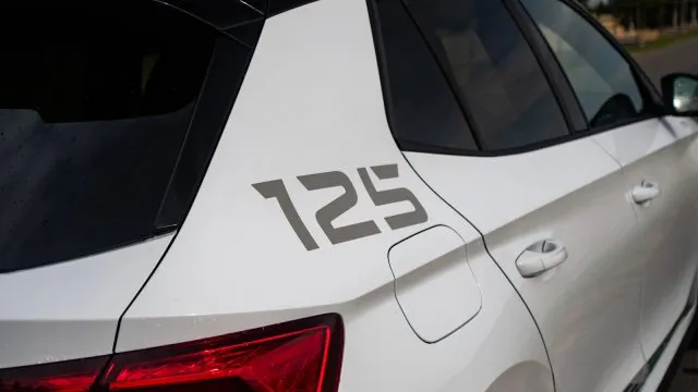 Má označení 125 a je to Škoda, ale o stopětadvacítku nejde. Vyzkoušeli jsme českou raritu