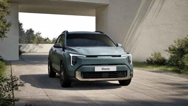 Modernizovaná Kia Stonic přišla o motorizaci, ale má širší výběr výbav. Vyjde na 455 tisíc