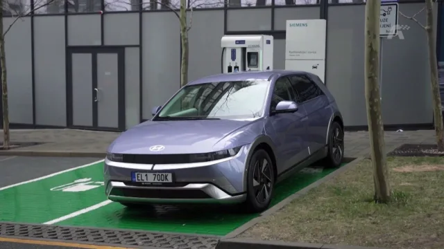 Reportáž: Rekordní jízda s elektromobilem