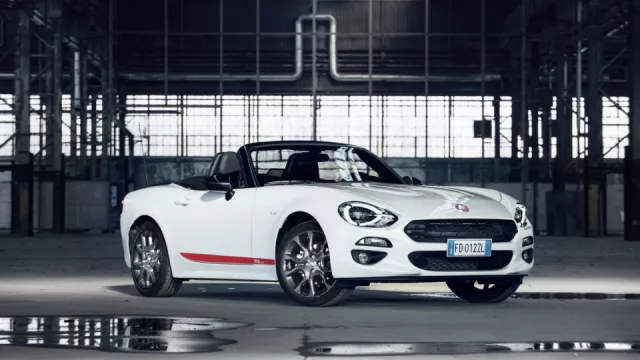 Fiat 124 Spider má speciální sérii S-Design