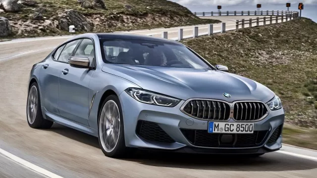 BMW 8 Gran Coupé narostlo přes pět metrů. Chce zatopit Panameře?