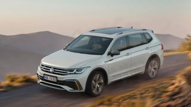 Na některá SUV od Volkswagenu se čeká pár měsíců. Část z nich lze pořídit za půl milionu