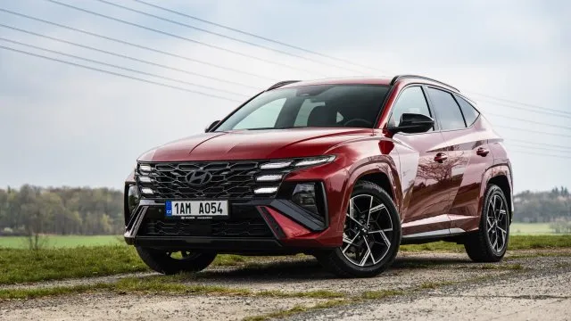 Hyundai Tucson z výprodeje vám bude soused závidět. I se základním motorem je skvělým SUV pro život