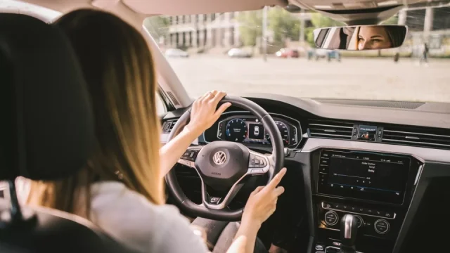 Od ledna české řidiče čeká řada důležitých změn. Ministerstvo přichystalo jejich přehled