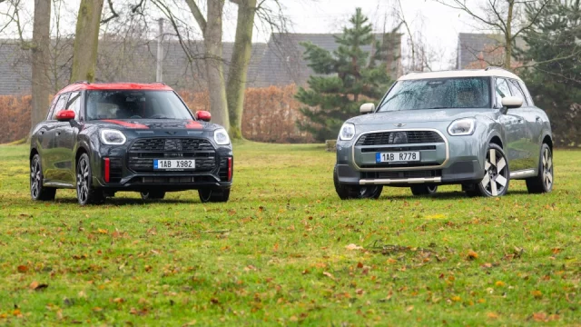 Nové Mini Countryman už přerostlo Škodu Karoq. Při jízdě umí nadchnout i štvát, silnější je lepší