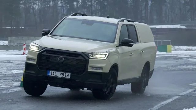 Recenze KGM Musso Grand 2,2 e-XDI 4WD AT Premium