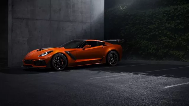 Americké kladivo. Nový Chevrolet Corvette ZR1 veze 766 koní