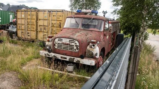 Československá ikona nalezena v tajném městě sovětské armády. Potkali jsme Tatru 148