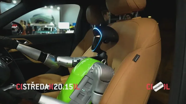 Luxusní elektromobil za půl milionu nebo procházka s robotem. I to přinese nový Autosalon