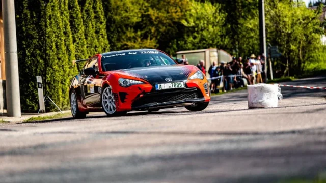 V Sosnové se chystá testovací den: Objeví se GT86 Cup R i nový prototyp s motorem uprostřed