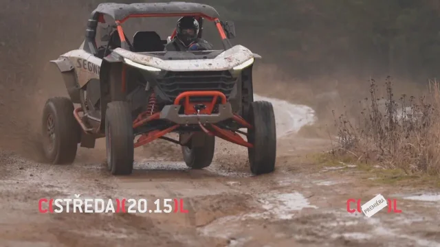 Sršeň za volantem šílené buginy a Honza v očekávané škodovce. Chystáme nový Autosalon