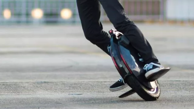 Člověk na jednokolce může být klidně opilý. Není sice chodec, ale cyklista také ne