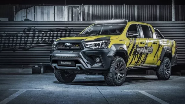 Barevná terénní střela. Carlex Design si pohrál s Toyotou Hilux