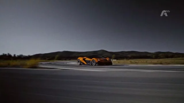 Auto News: Rolls Royce Ghost, McLaren W1 a Mercedes-AMG One (repríza)