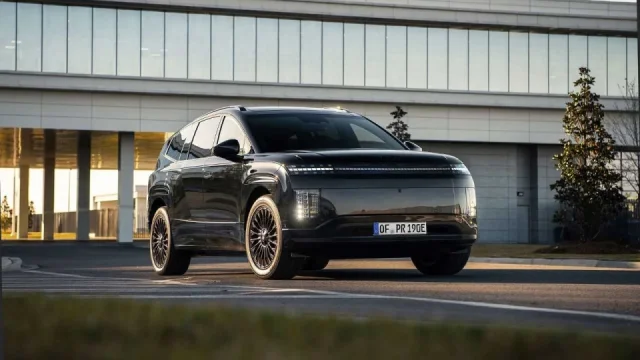 Hyundai Ioniq 9 dostal nejluxusnější verzi. Sází na černé detaily a prémiovou atmosféru