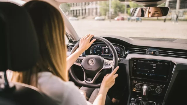 I ženy mají své světové auto roku. Vyhrála u nich Škoda Elroq či supersport od Lamborghini