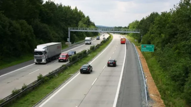 Úsekové měření na D1 se prodlouží, pokut jsou stovky denně