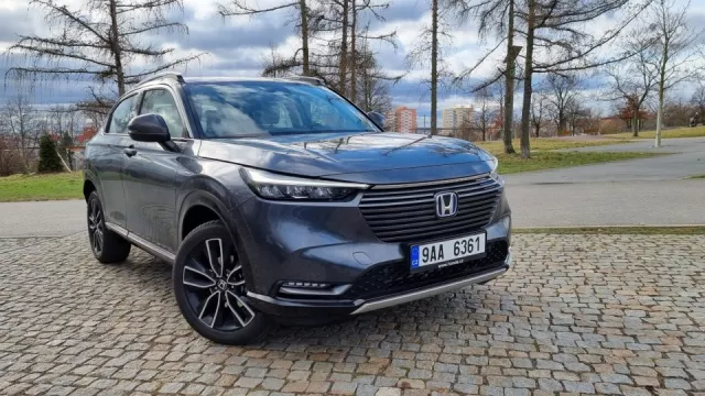 Test: Nová Honda HR-V přišla o sex-appeal, kufr i pořádný motor, přesto si ji okamžitě zamilujete