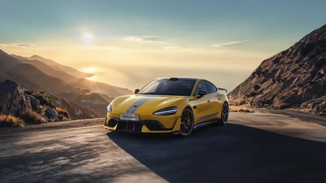 Z čínského postrachu supersportů se stává propadák. Zběsilý elektromobil chce jen minimum lidí