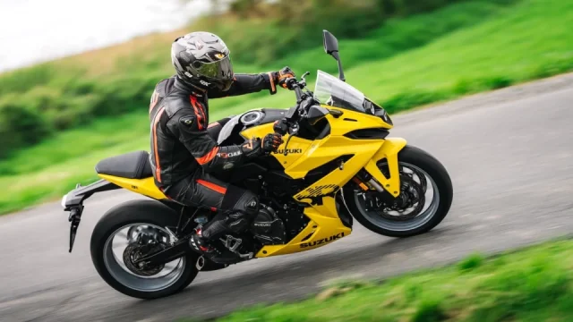 Přehled tří nejnebezpečnějších silnic pro motorkáře. To aby se o Velikonocích vrátili domů živí