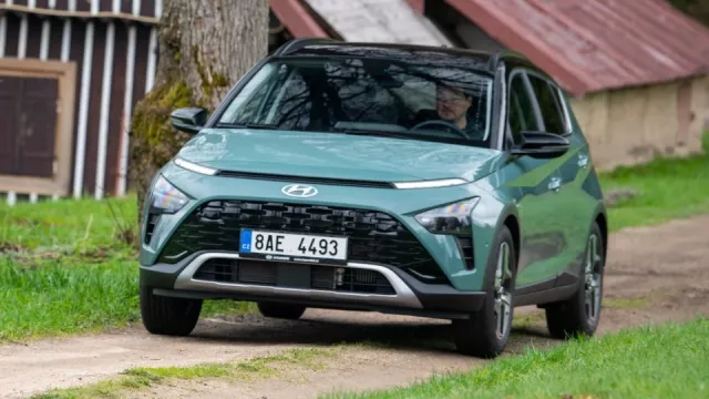 Srovnání dne: Hyundai Bayon vs. Opel Crossland. Stylová SUV vhodná do městské džungle