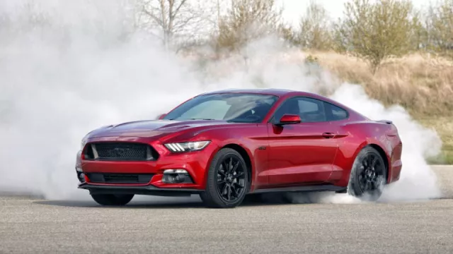 Ford Mustang je nejprodávanějším sporťákem na světě