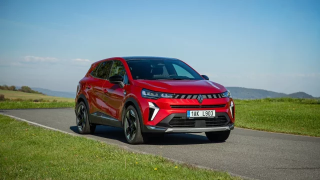 Renault Symbioz je králem spotřeby. Na jednu nádrž ujede přes 1000 km, má ale své mouchy