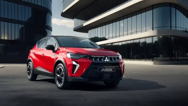 Sleva až 50 tisíc korun a ceny jako při uvedení na trh. Mitsubishi zlevnilo své nejúspěšnější SUV