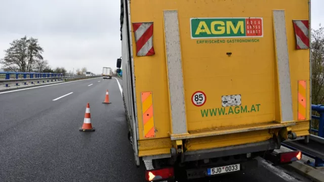 Co dělat, když viník nehody ujede? Bez kamerového záznamu to chce havarijní pojištění. Jinak smůla