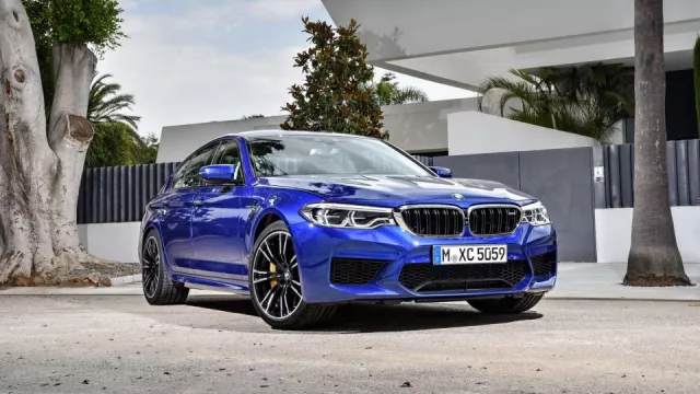 Na Zlatém volantu bude k vidění nové BMW M5