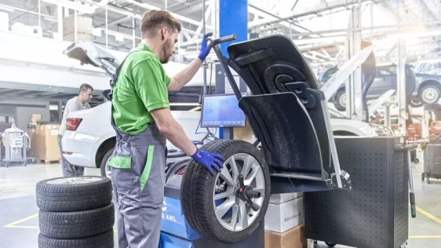 Výběr pneumatik na internetu má svá pravidla. Kdo je nezná, může zbytečně platit při jejich vrácení