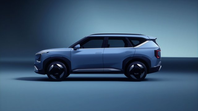 Kia EV5: Menší a dostupnější sourozenec elektrického modelu EV9 se oficiálně odhaluje