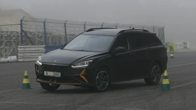 Dongfeng Shine GS je nejpomalejší a nejméně hospodárné auto, které jsme testovali. Ale je levné