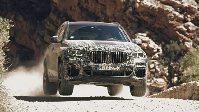 BMW X5 prochází tvrdými zkouškami