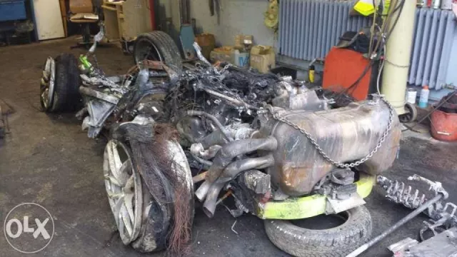 Vrak Lamborghini shořelý v Maďarsku je na prodej